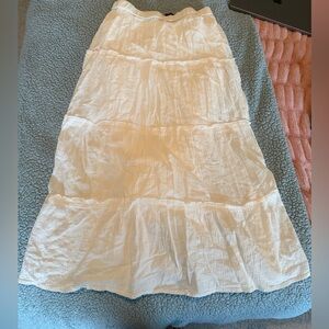 Edikted Women’s White Charlotte Tiered Maxi Skirt